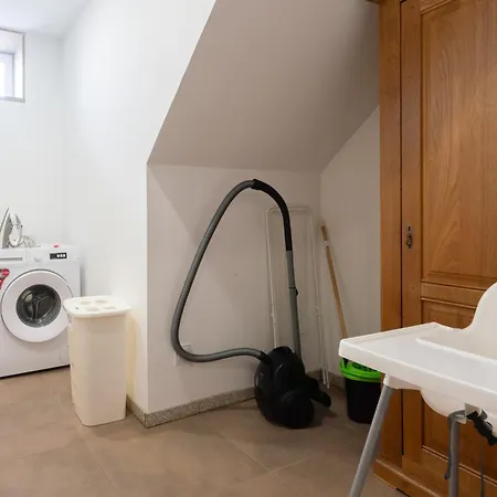 Casa Da Petisqueira 61 - Paredes-oporto *