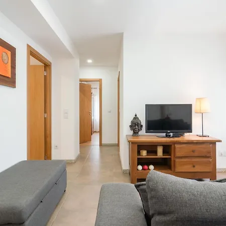 Casa Da Petisqueira 61 - Paredes-oporto * Rebordosa