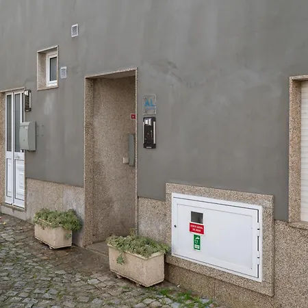 Casa Da Petisqueira 61 - Paredes-oporto *