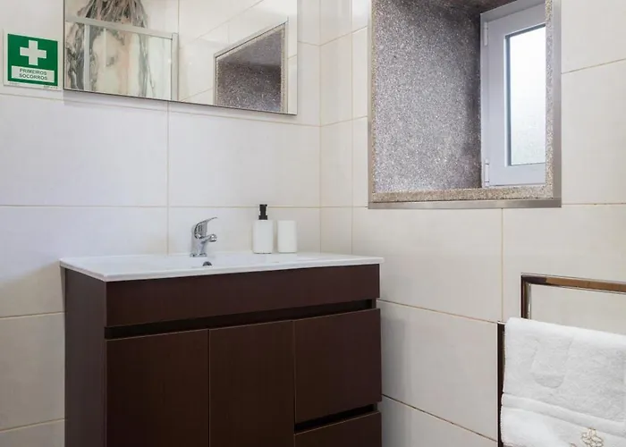 Casa Da Petisqueira 61 - Paredes-oporto