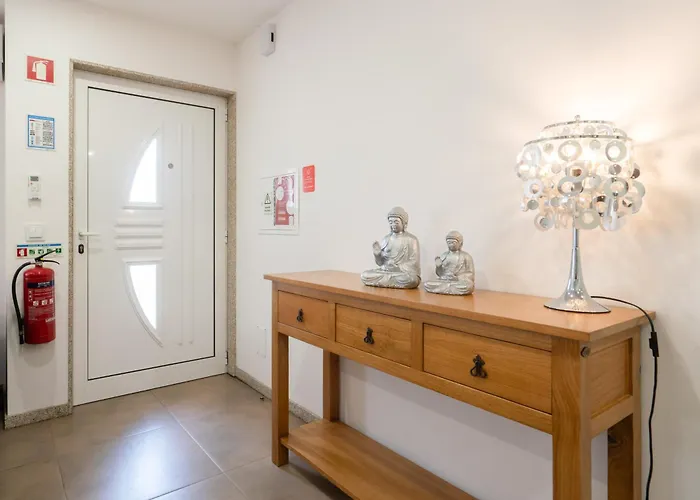 Casa Da Petisqueira 61 - Paredes-oporto Rebordosa